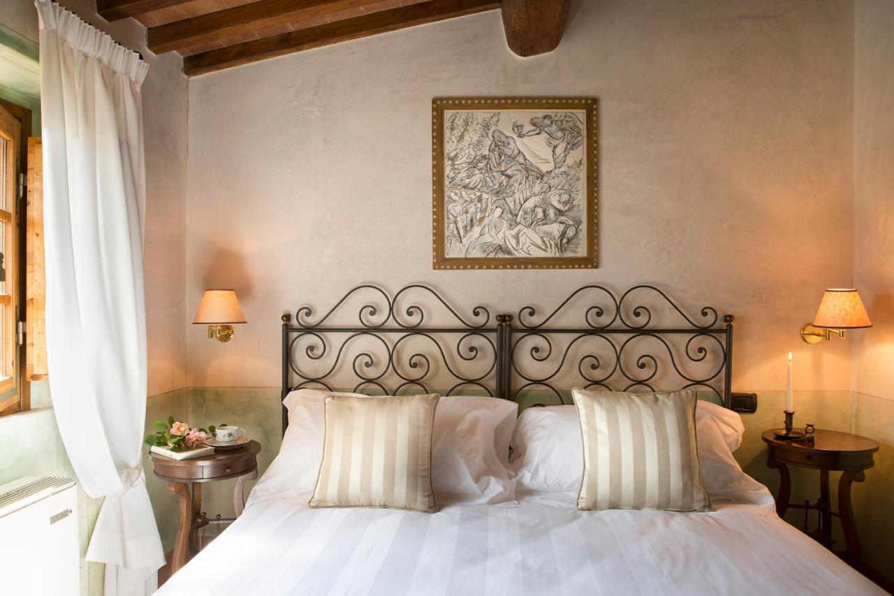 La Canonica Di Cortine Guest House Barberino di Val dʼElsa Eksteriør bilde